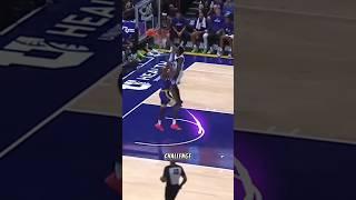 Malik Monk's Epic Face Dunk on Kris Dunn: Unstoppable Determination!