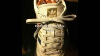 How to tie a shoe with the "Reef Knot"