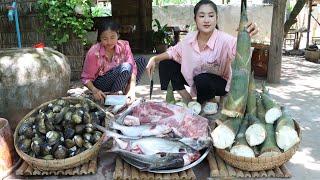 Countryside Life TV: Mother and daughter cook bamboo shoot with country style - Cooking with Sreypov