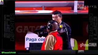 Chepo encara camarógrafo #Chivas @Chivas