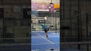 Have you every caught a smash out of the court in padel? #padel #padelvideos #training
