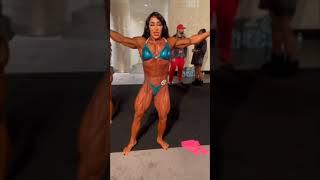 Mr Olympia Backstage Female bodybuilder Posing 2021 #mrolympia2021 #youtubeshortsvideo #shorts ️️