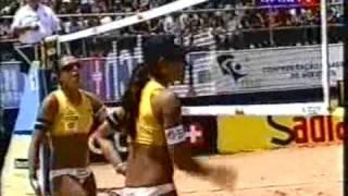 Leila-Ana Paula x Juliana-Larissa - Vitória'06 - Parte 6