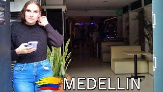 Medellin Colombia Walking Tour -EL Poblado, Calle 10, Provenza, Parque Lleras