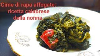 Cime di rapa, dette anche broccoli di rapa, rape o friarielli, affogate in padella alla calabrese