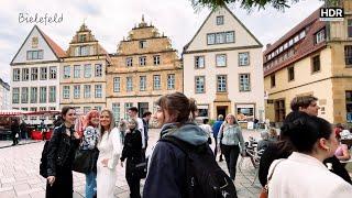 [Germany] Bielefeld, people who smile in a pretty way live 4K HDR