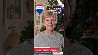  Merry Christmas from Tammy Perrotte Sears and the RE/MAX North Country team! 