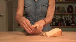 How to Use White Bread to Clean Walls