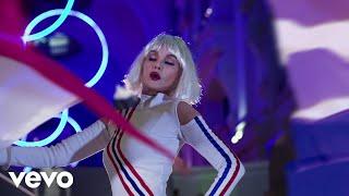 Arielle Dombasle - Olympics (Clip Officiel)