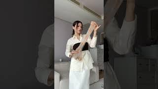 2024 트렌드 미리보기 | 요즘 핫한 포인트 스타킹 & 노랑 셔츠 스타일링