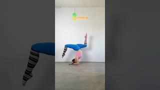 Easy HEADSTAND #easytips #tutorial #howto #shorts #challenge #headstand #gymnast #easy