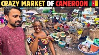 Crazy Market of Yaounde, CAMEROON 