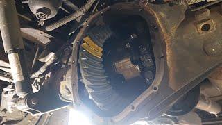 Chevy 3500HD Rear Gears DESTROYED! Rear End Rebuild!