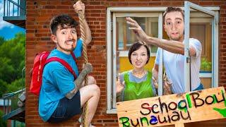 СБЕГАЮ ЧЕРЕЗ ОКНО ОТ ЗЛЫХ РОДИТЕЛЕЙ В SCHOOLBOY RUNAWAY В МАЙНКРАФТ!