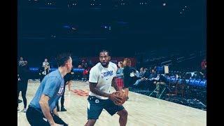 Kawhi Leonard warming up