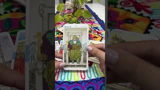 برای انرژی خوانی شخصی واتساپ پیام بدید 09216578381 #فال #فال_احساسی #tarot #فال_تاروت #tarotreader