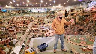 Roadside America auctions massive train display