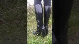 WELLINGTON BOOTS