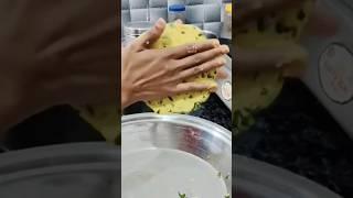 मक्के के आटे के मेथी पराठे, sabse aasan tarika #methi #recipe #paratha #shorts #ytshorts#viralvideo