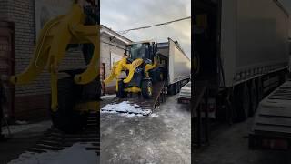 #спецтехника из Китая  в наличии. Гарантия 1000мч запчасти в наличии #погрузчик #экскаватор