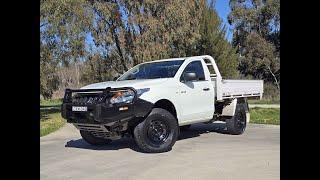 2017 Mitsubishi Triton GLX - U016684