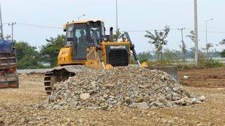 Amazing Bulldozer Shantui Dozer Pushing Gravel And Heavy Dump Truck Unloading Gravel​​​