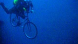 Ciclista submarino