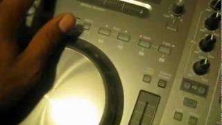 Pioneer DDJ-T1 Digital Traktor DJ Controller Unboxing & First Impressions Video