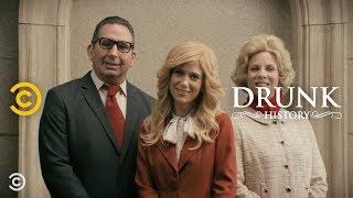 The Kidnapping of Patty Hearst (feat. Kristen Wiig) - Drunk History