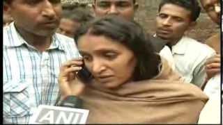 Shri Narendra Modi talks to wife of Shaheed Munna Srivastava on phone