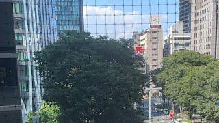 はたらく車24H がライブ配信中！