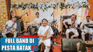 Pesta Adat Batak Di Jakarta Musik Band Batak Azwin Harefa Di Gedung Maria Convention Hall