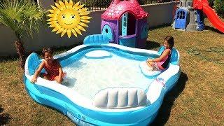 Elif Öykü ve Masal Bahçeye Dev Havuz Kurdu! Kids Pretend Play Giant Inflatable Swimming Pool