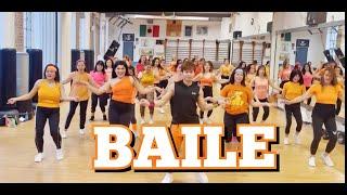 BAILE - Zumba / Dance Fitness / Workout Dance / Rochelle ft. Clock 9