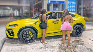 GOLD DIGGER PRANK IN THE HOOD!