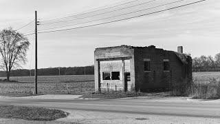 I thought it was abandoned then this happened! Pentax K1000 and Kentmere 100 Film in a Small Town