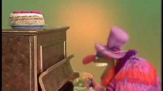 The Muppet Show: Dr. Teeth - "Cheesecake"