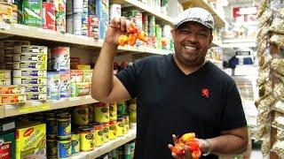 World's Hottest Peppers - Food FAQ | Chris De La Rosa