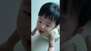 문 열어달라고 자기주장(?)하는 아기ㅋㅋㅋ ドアを開けてと訴える日韓ベイビー#shorts #babyshorts #한일커플 #아기