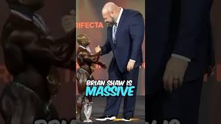 Brian Shaw Makes Huge Bodybuilders Look Tiny #shorts #joerogan #storytime #bodybuilding