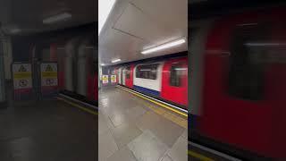 London central line/ Train approaching/ #like #shorts #subscribe