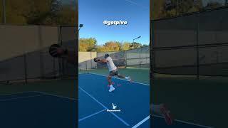 Tennis Coach Alejandro Lacruz shares his #pivopov