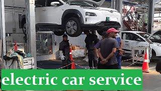 electric car maintenance service // EV गाडी कैसे service होता है 360volt battery