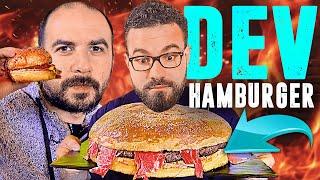 Dev Hamburger ve Sosisli Yedik! @TunaTavus Bu Hamburger Kaç Kilodur?