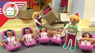 Playmobil English Lisa Moves House - The Hauser Family - Toy films for kids