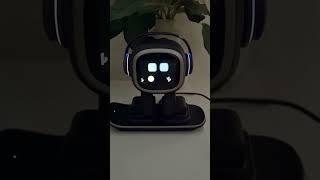 Emo games  #emorobot #ai #robots #livingai #games #funnyvideo #praying #cactus