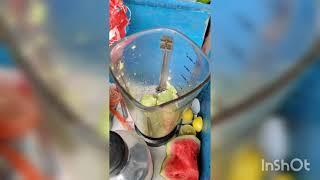 AVACADO juice in Kodaikanal, this is how you make #kodaikanal #yummy #avacado #asmr #juice