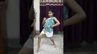 Shanvi Singh dance on illegal weapon song