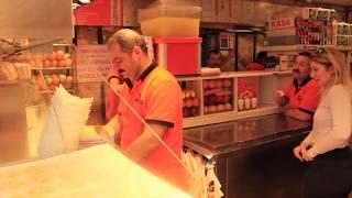 ISLAK HAMBURGER - TAKSIM SQUARE | MOST FAMOUS STREET FOOD IN ISTANBUL