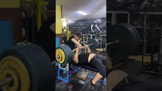 205 кг узким хватом, улучшил результат за 5 лет, Закир Найманбаев